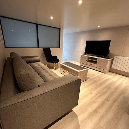 Jolie Dependance Equipee Apartment Cholet Exterior photo