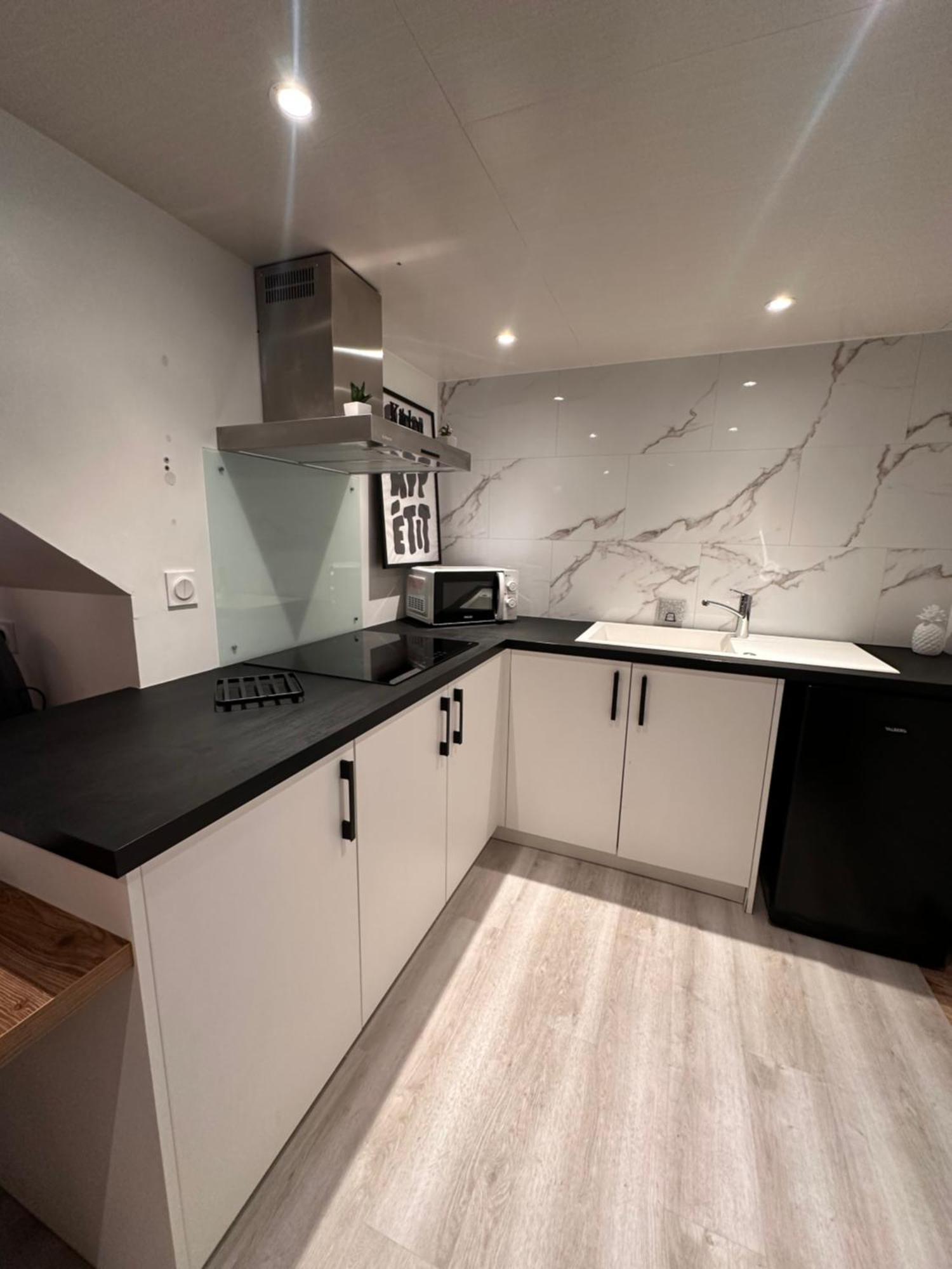 Jolie Dependance Equipee Apartment Cholet Exterior photo